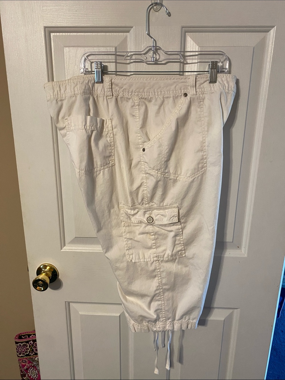Faded Glory Cream Size 18 Women's Cargo Capris with Drawstring Hems Causal Wear